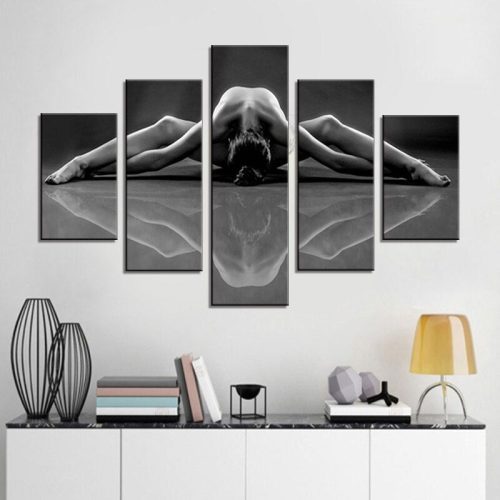 Female anatomy. Studio photography printed on canvas Shhh. 2273064